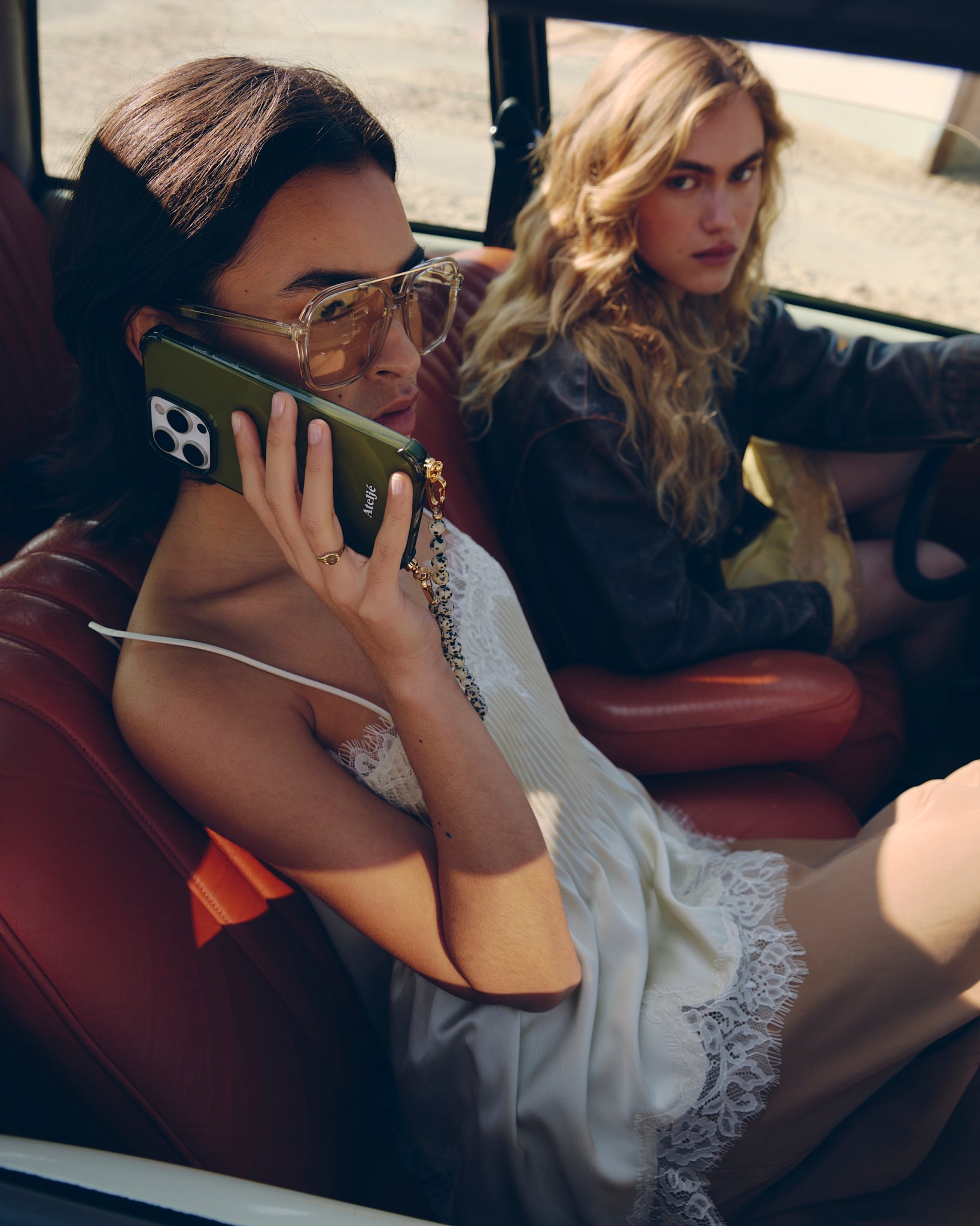 Recycled iPhone case - no cord | Mosslight