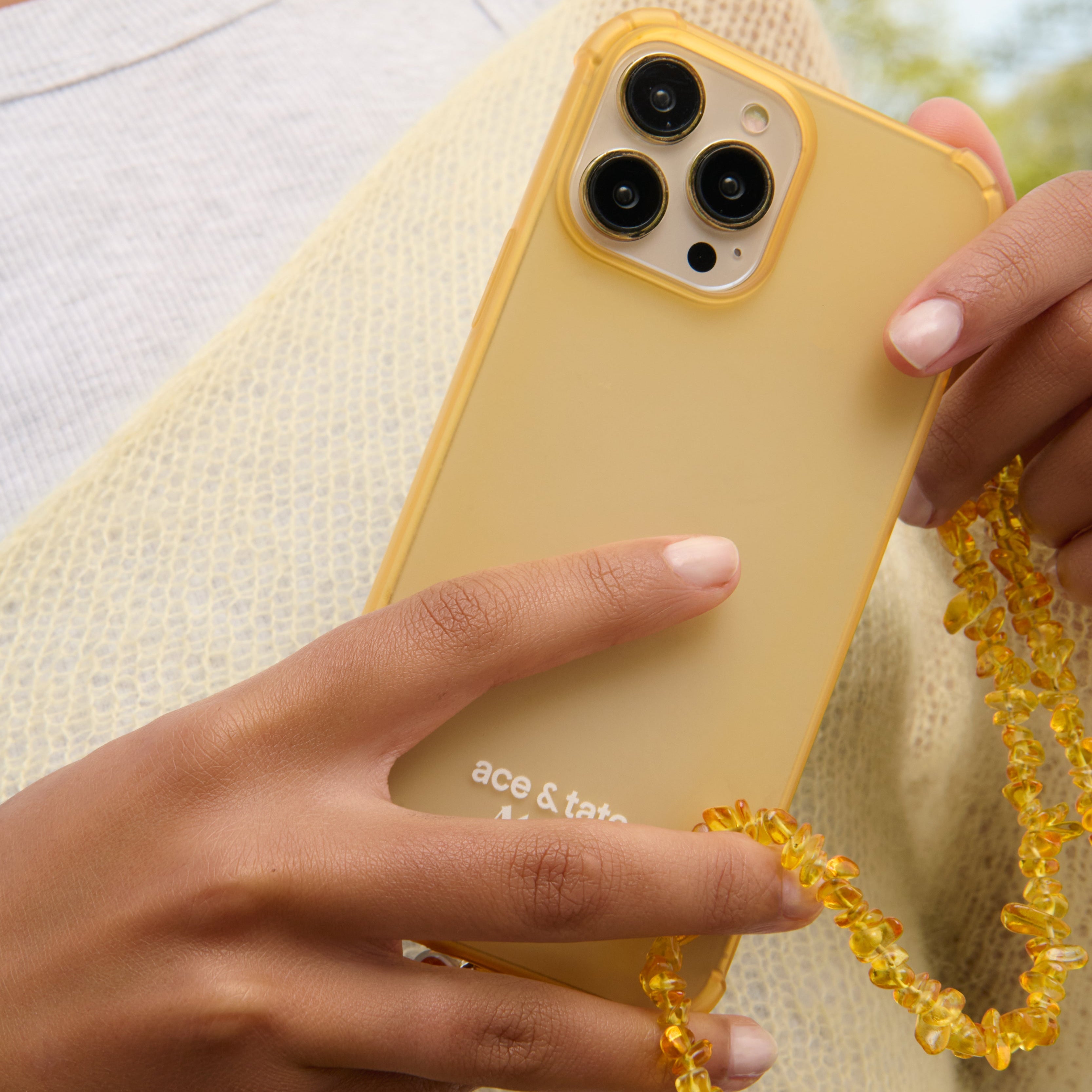 Recycled iPhone case - no cord | Mellow yellow