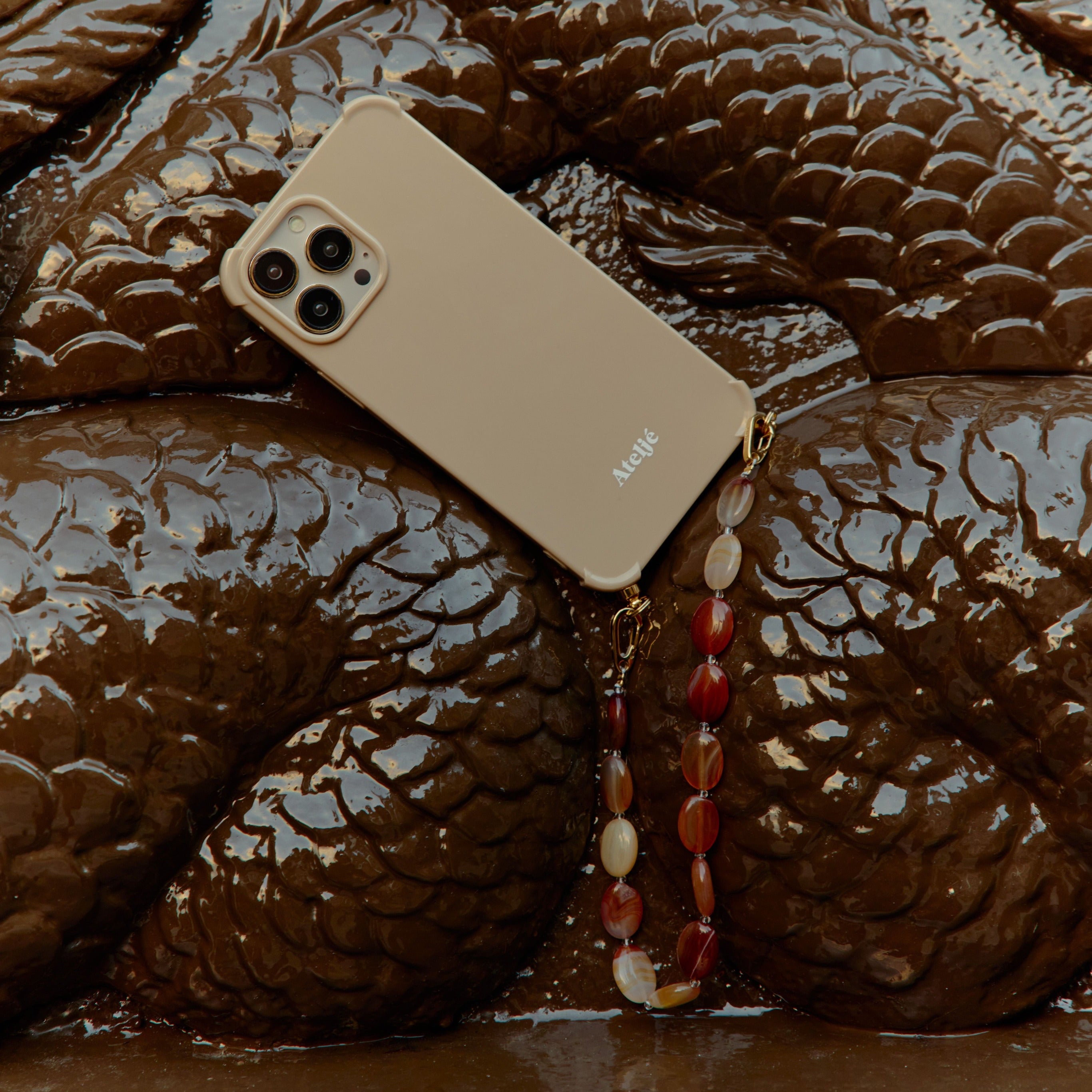 Sand recycled iPhone case - no cord
