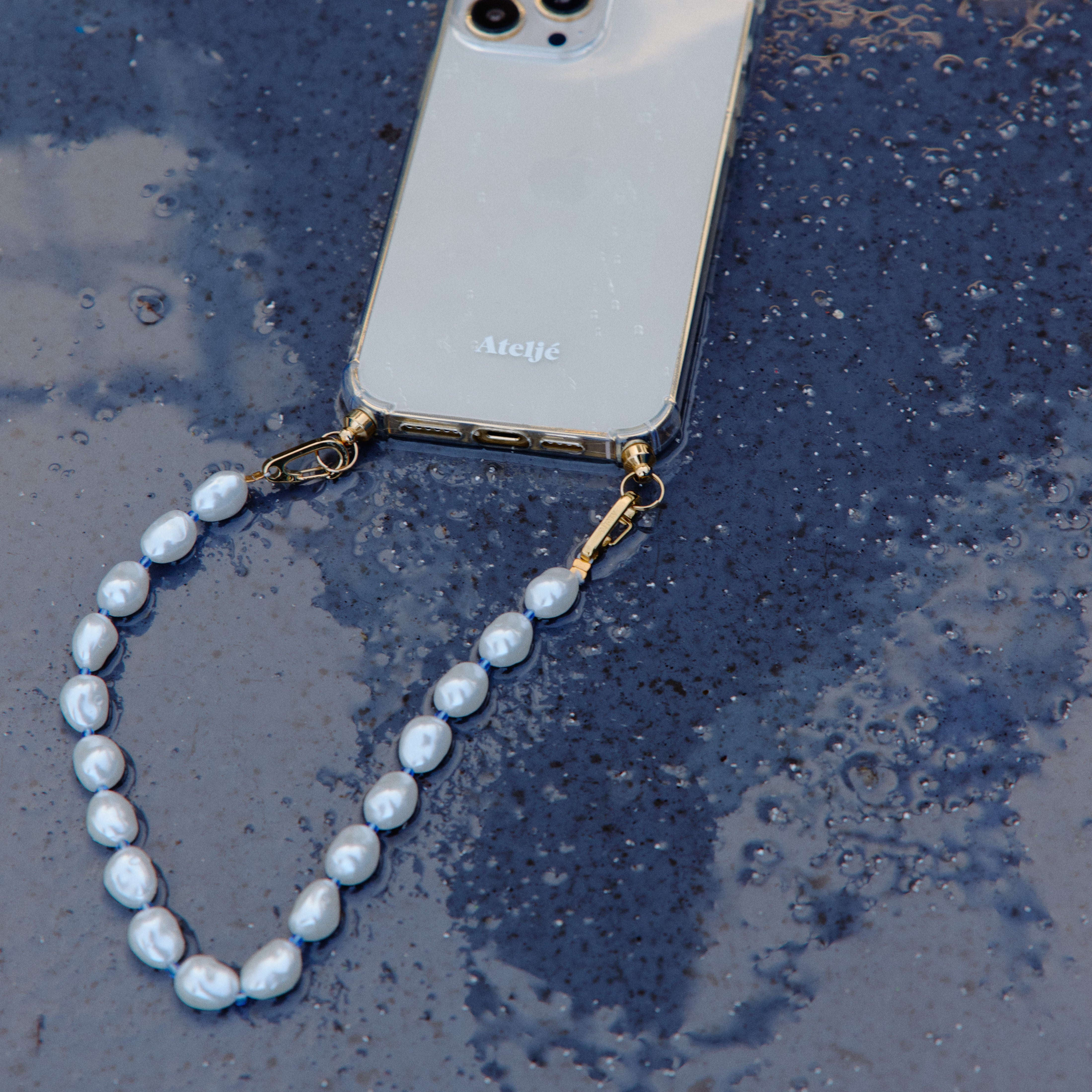 Transparent recycled iPhone case - no cord