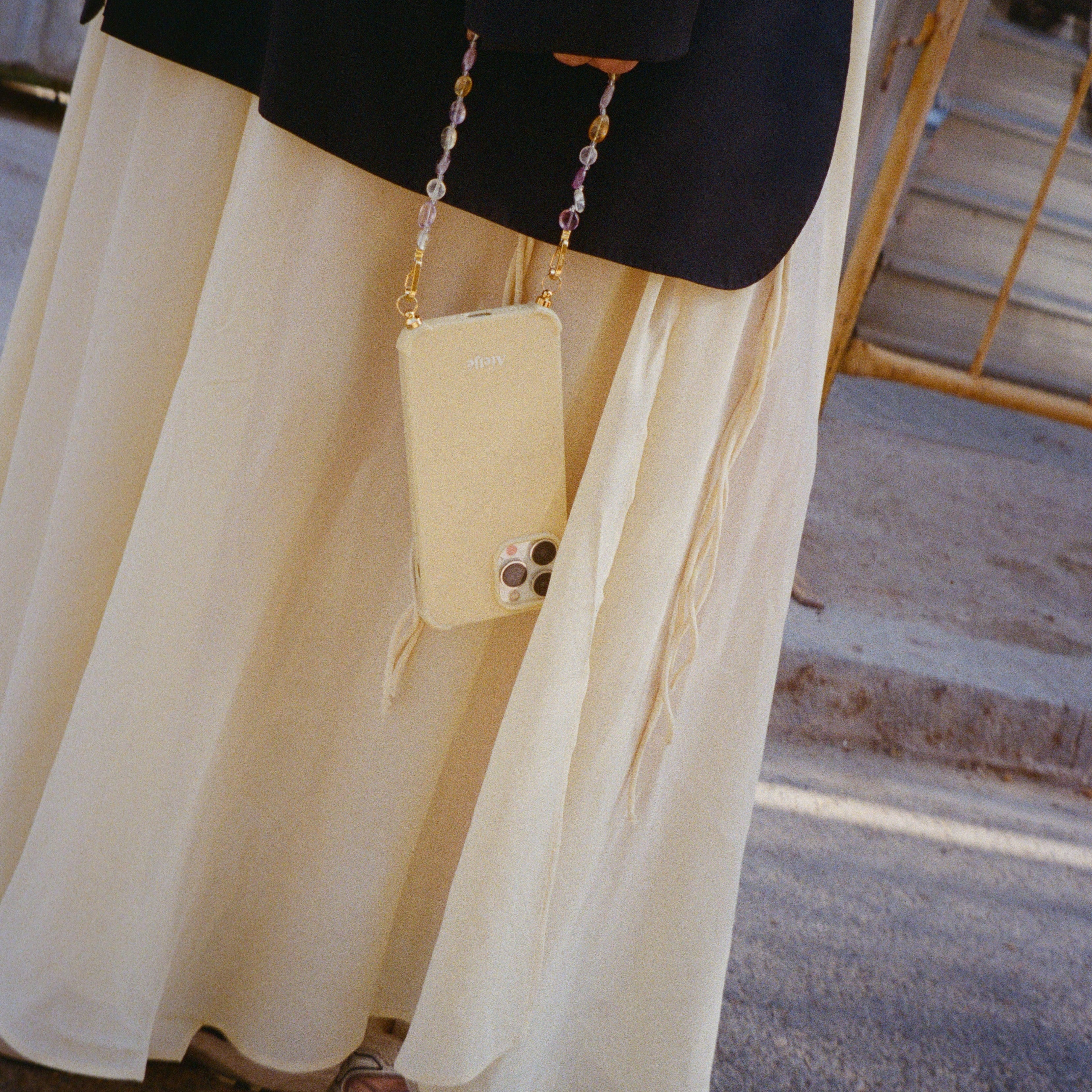 Butter yellow recycled case with Golden sand cord