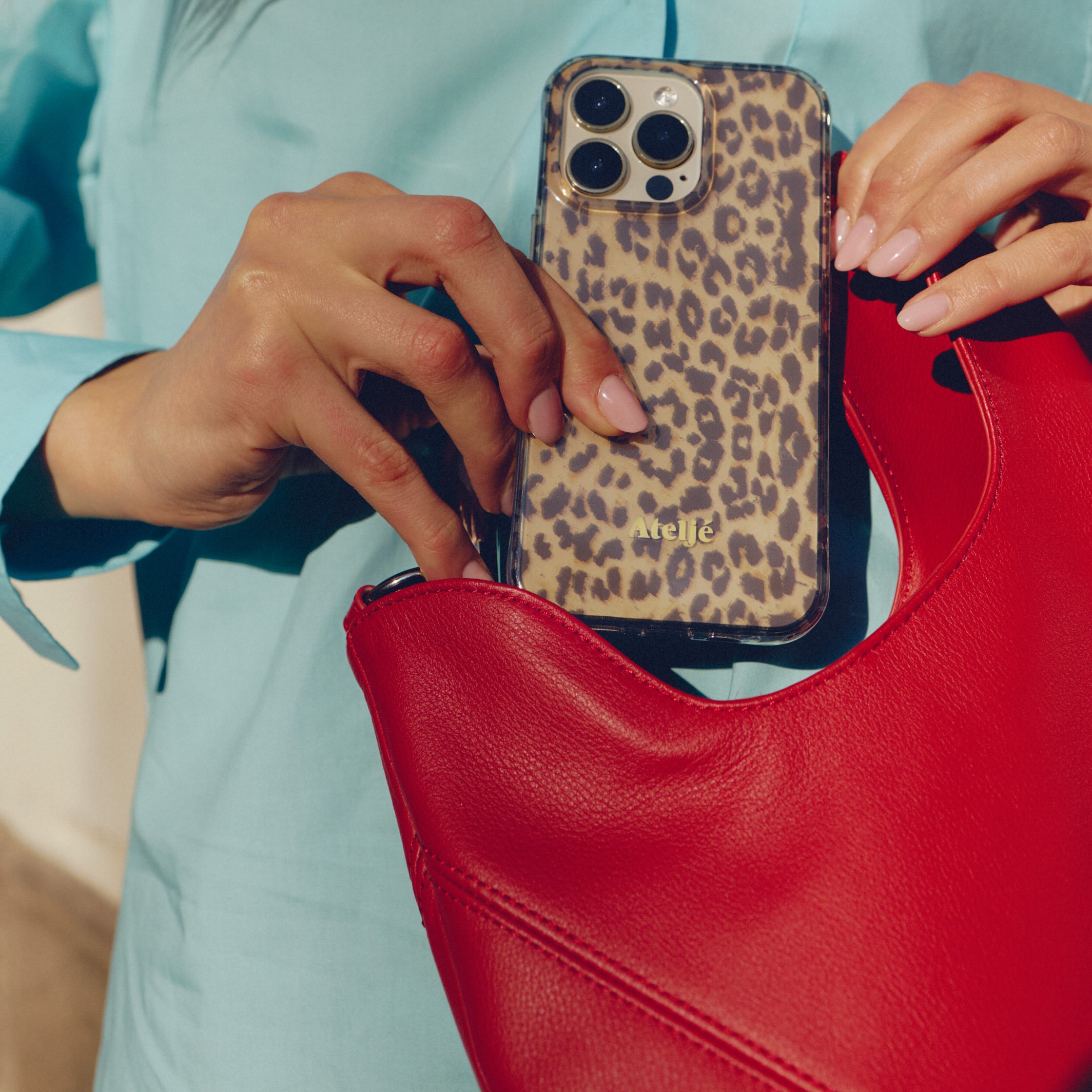 Leopard iPhone case - no rings