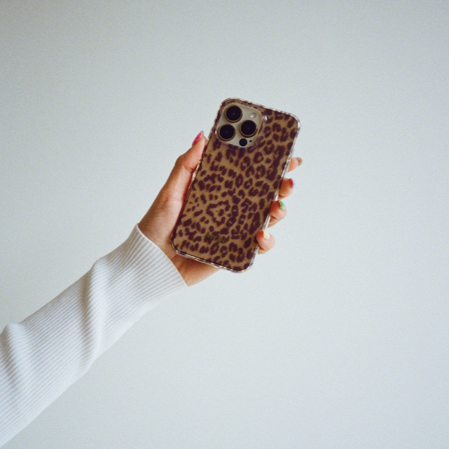 Leopard iPhone case - no rings