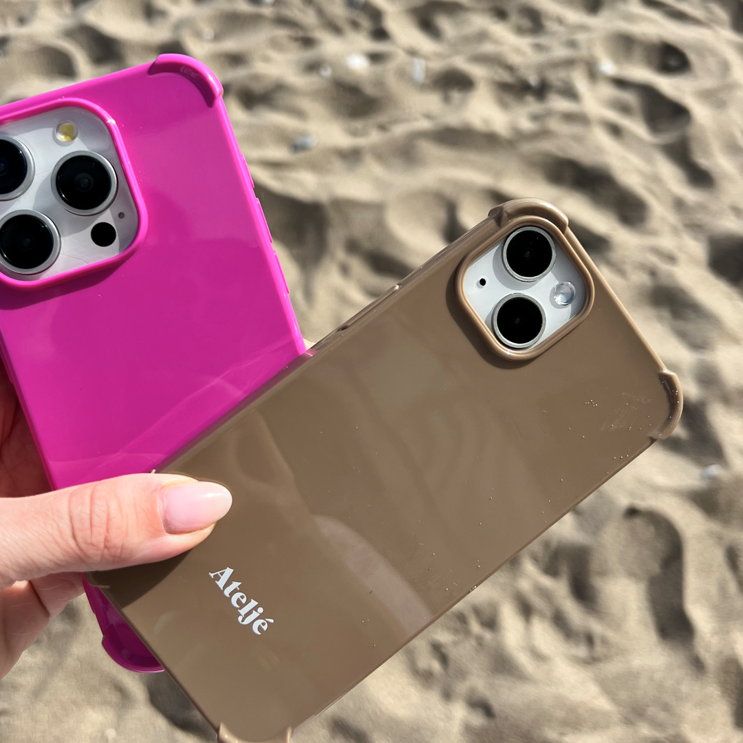 Poppy pink recycled iPhone case - no rings