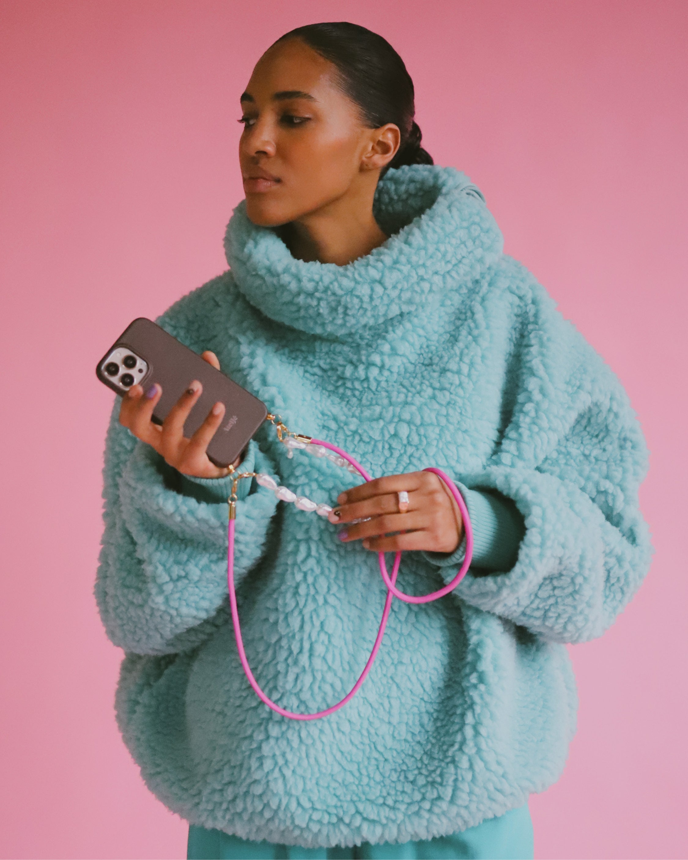 Biologisch abbaubare iPhone-Hülle in Schokoladenbraun – ohne Kabel