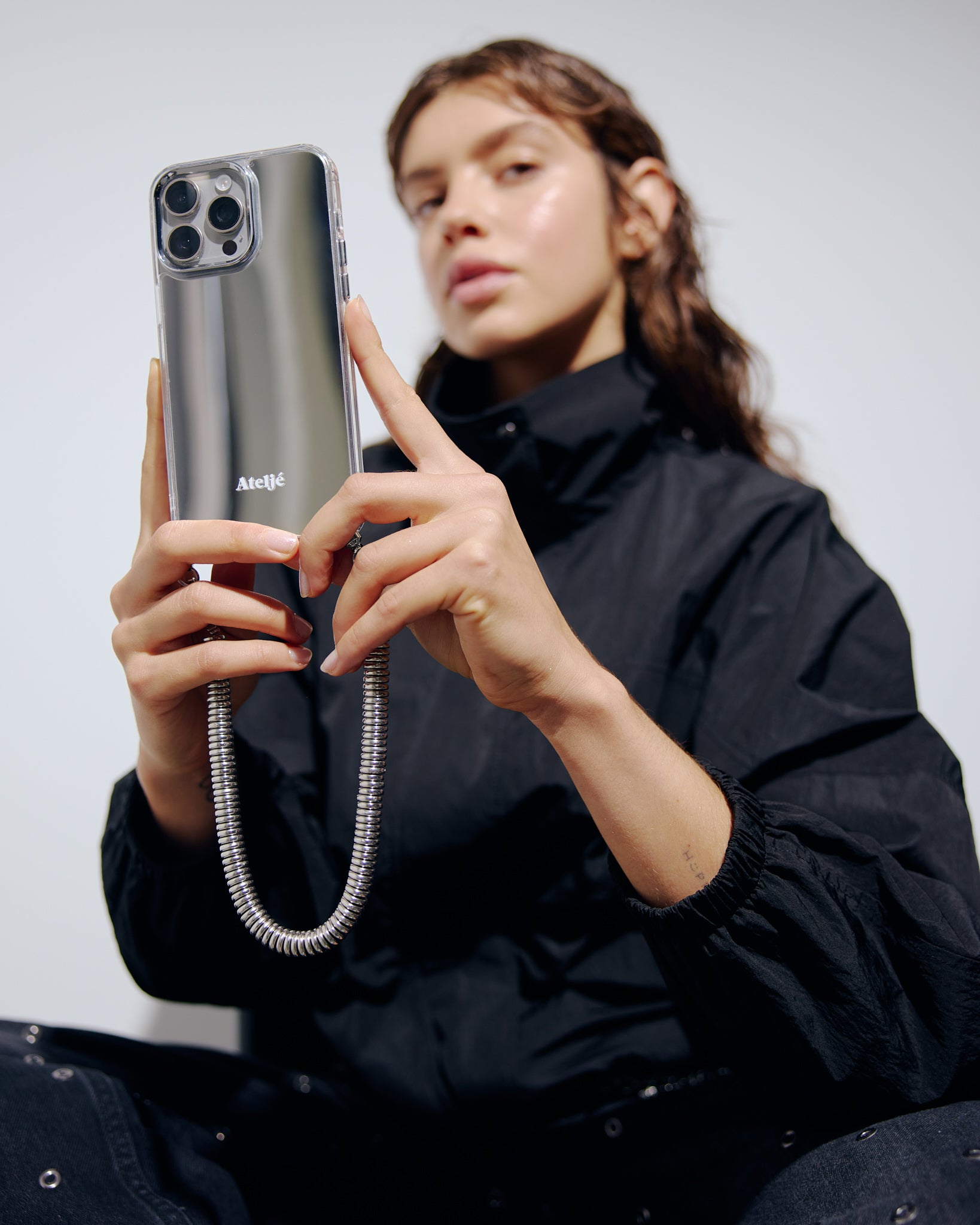 Mirror case with Orbit cord