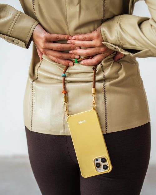 Sunlit recycled case with Patch road cord