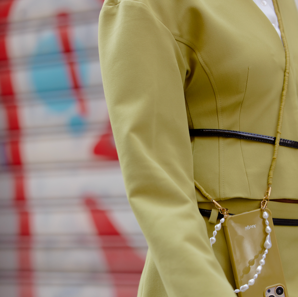 Recycled iPhone case - no cord | Pistachio