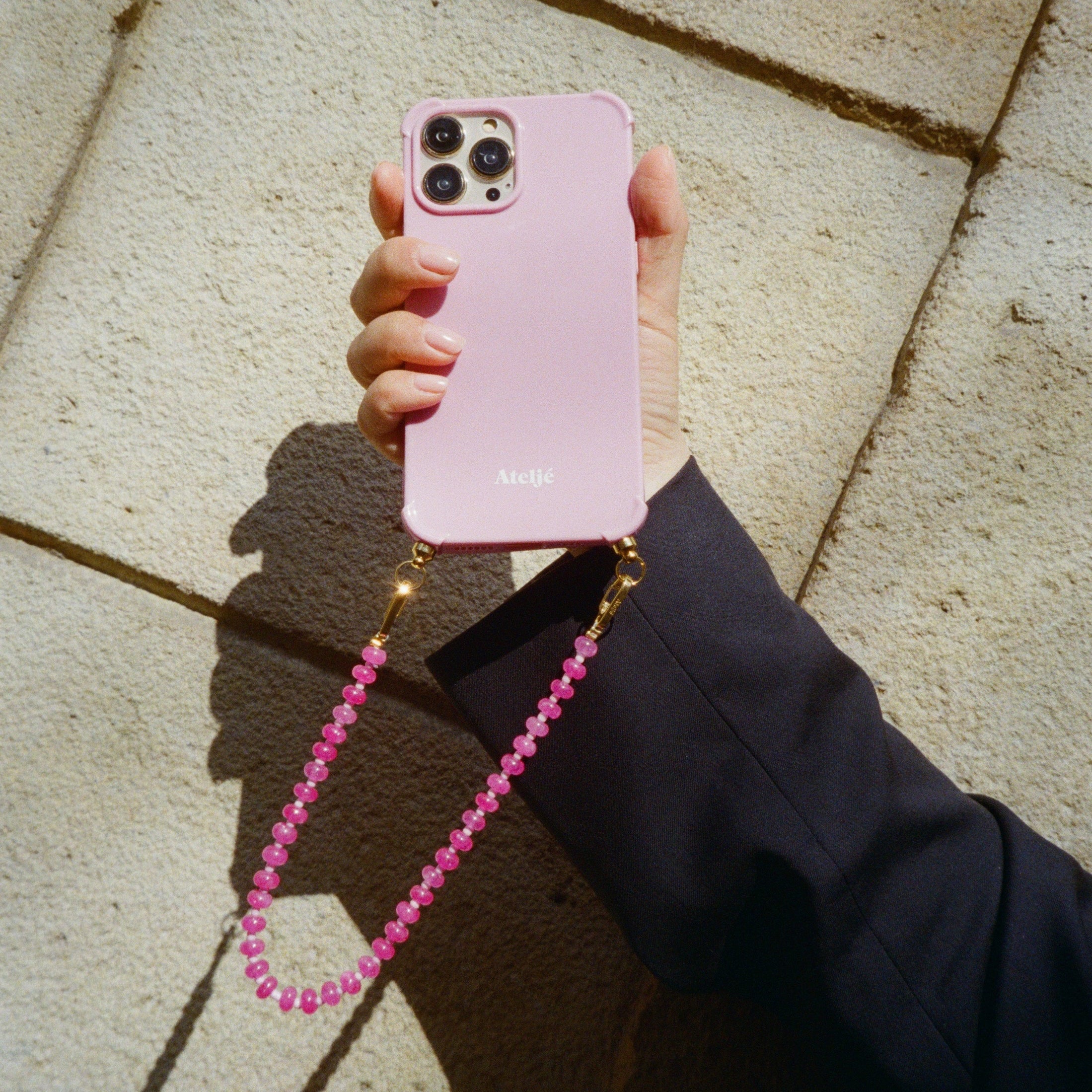 Vintage pink recycled case with Cherry pink cord