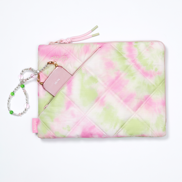 Puffy recycled laptop sleeve - It's a tie