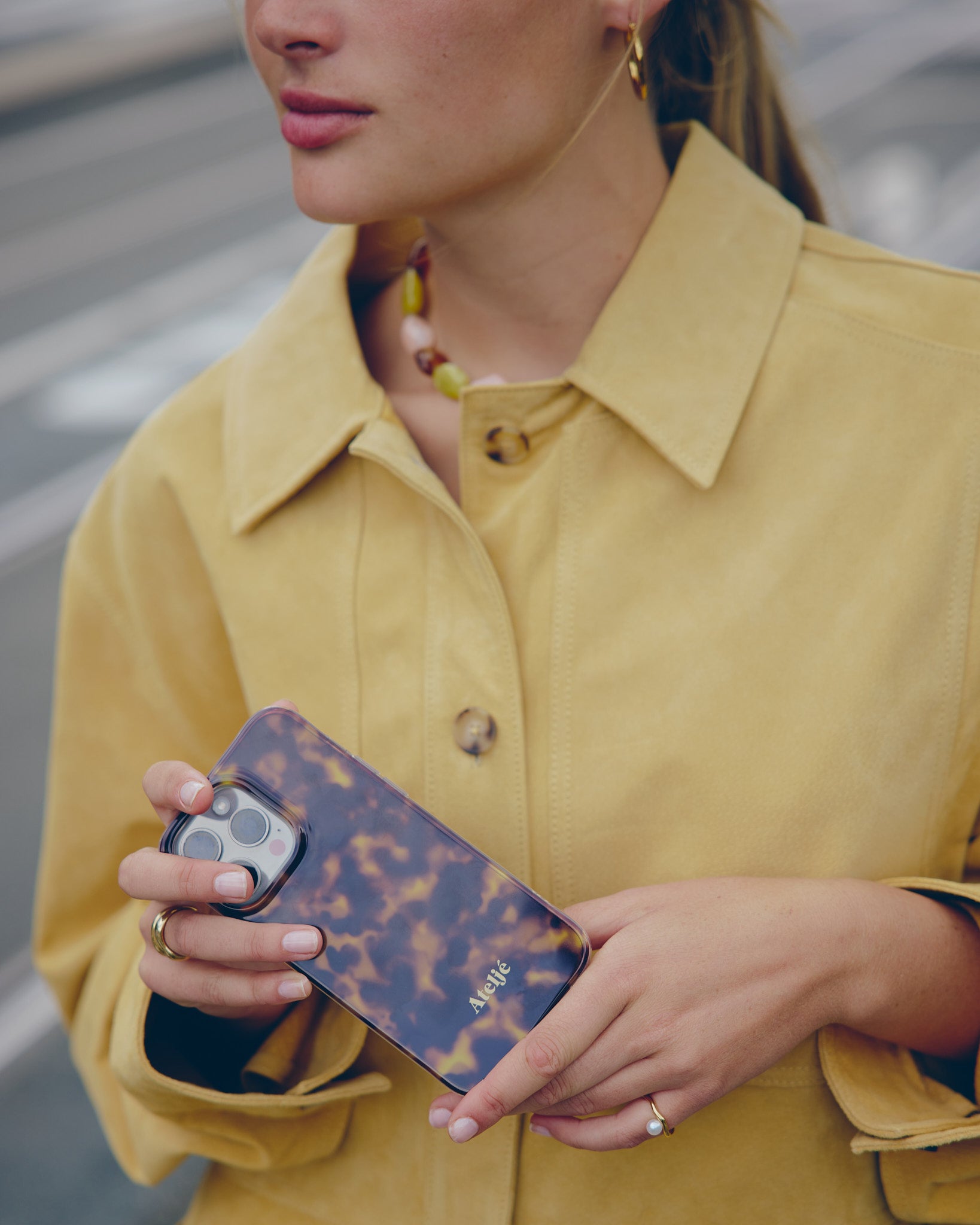 Tortoise iPhone case - no rings