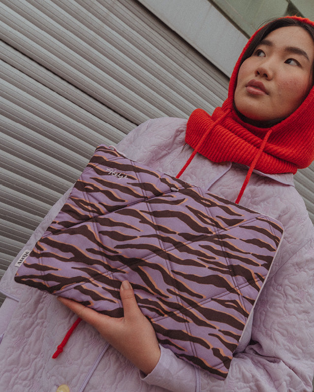 Puffy recycled laptop sleeve - Savanna