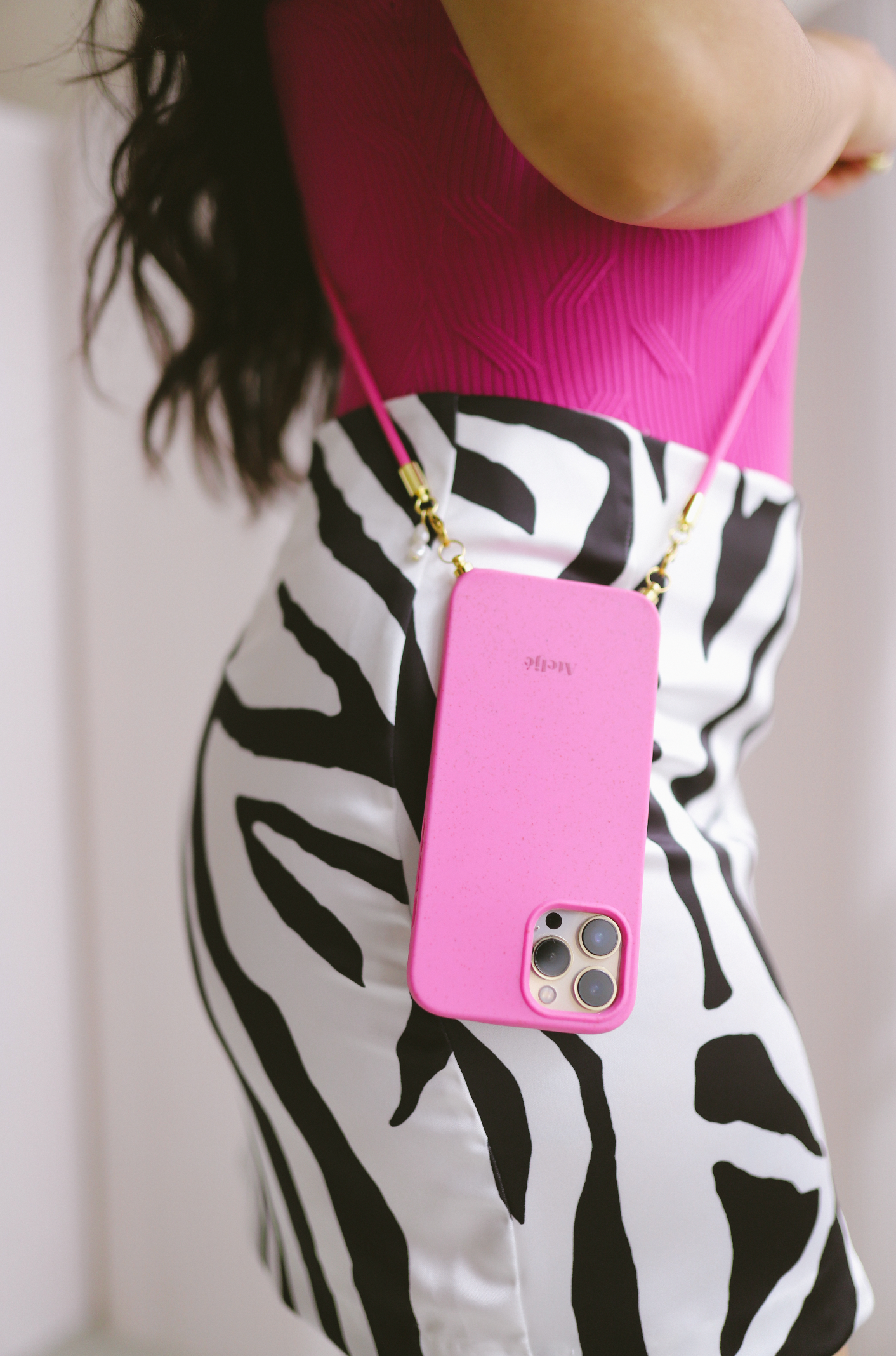 Pink biodegradable iPhone case - no cord